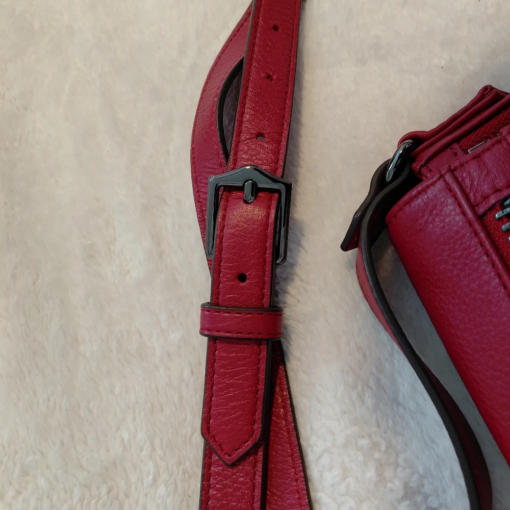 Aimee Kestenberg leather mini crossbody Red with gunmetal hardware. Nwt - Picture 4 of 9